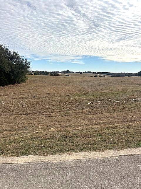 Cleburne, TX 76033,6449 Berkshire Circle