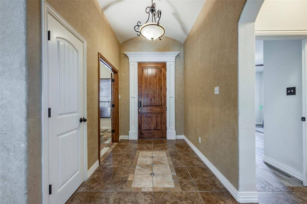 Weatherford, TX 76085,407 Miramar Circle