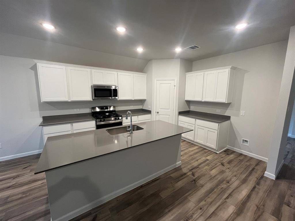 Denison, TX 75020,3867 Rose Hill