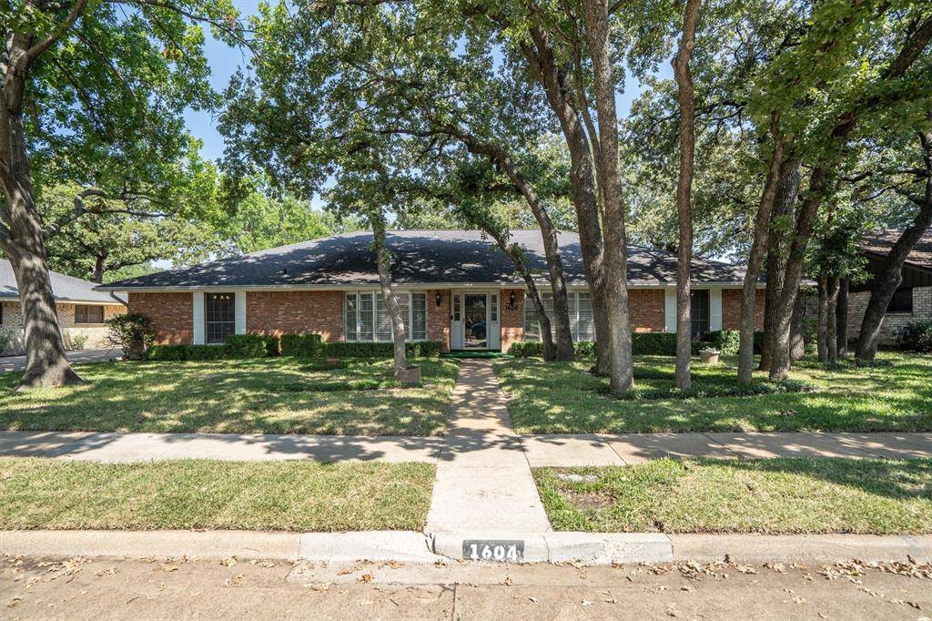 Irving, TX 75061,1604 Oak Meadow Drive