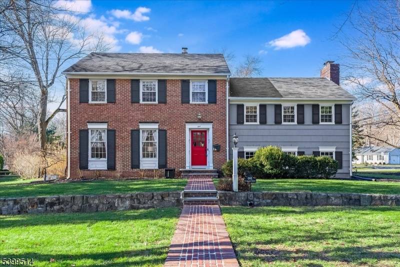 Morris Plains Boro, NJ 07950,1 Cleveland Ave