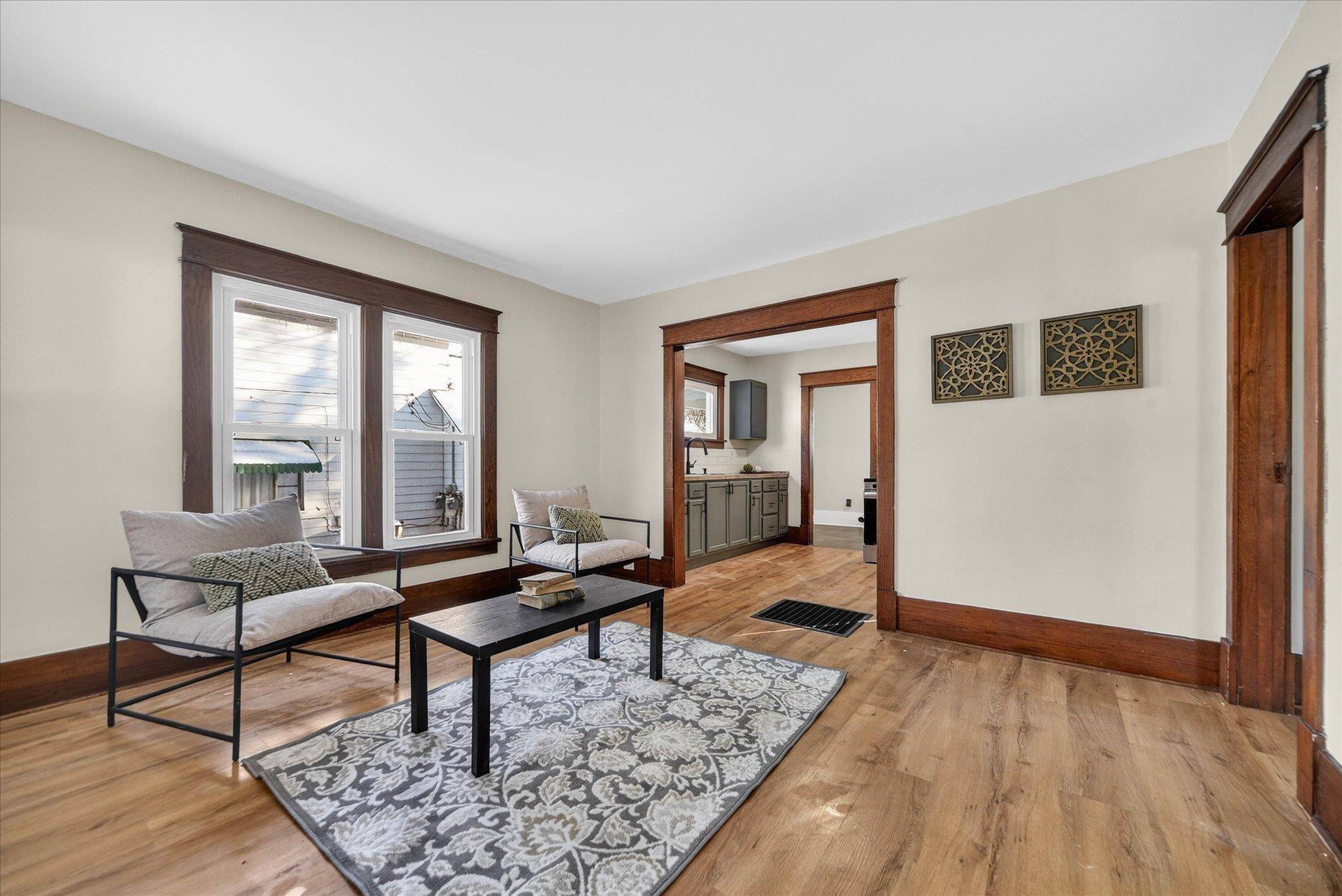 Owosso, MI 48867,1005 Fletcher ST