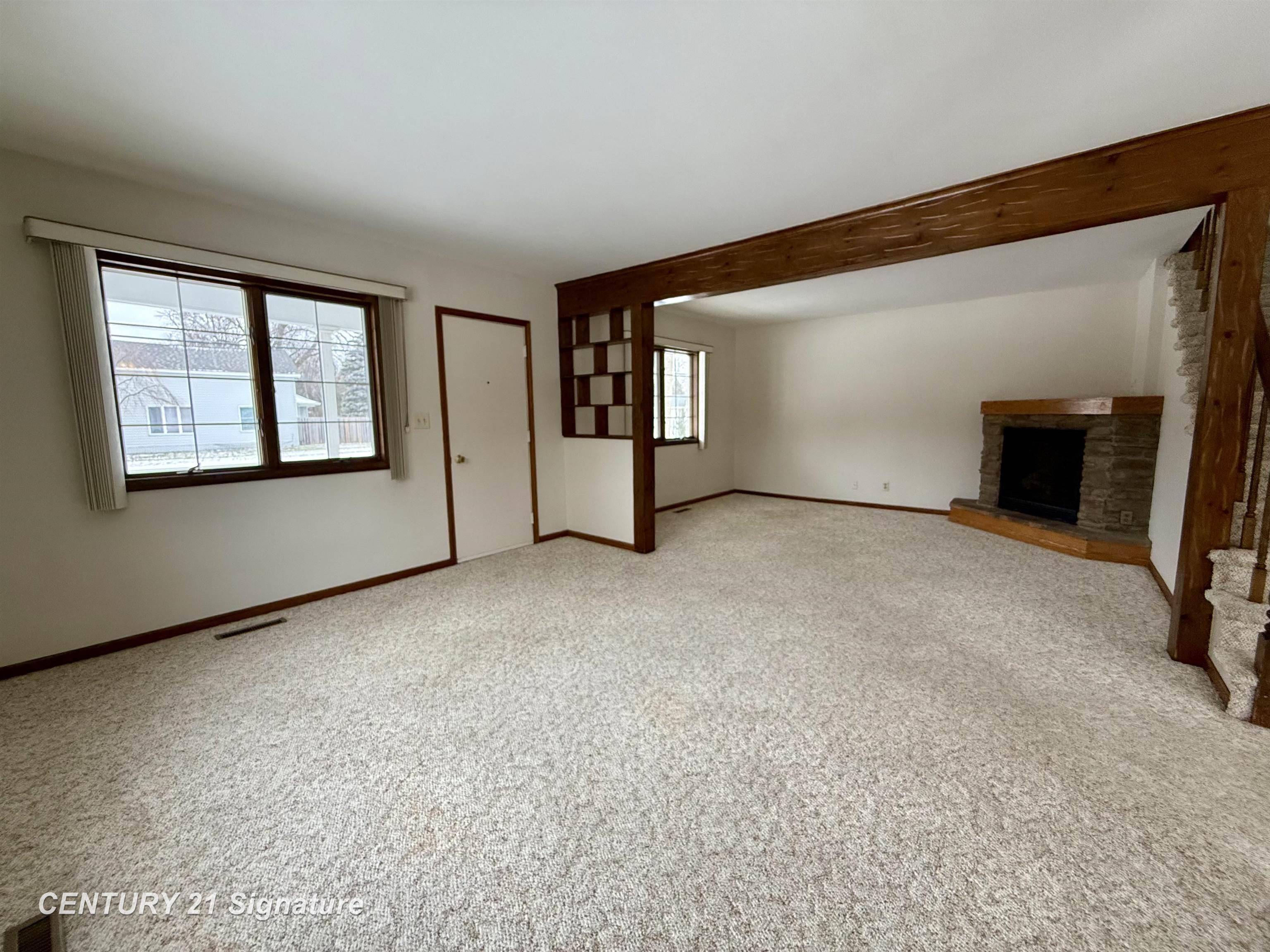 Saginaw, MI 48604,217 Schust RD