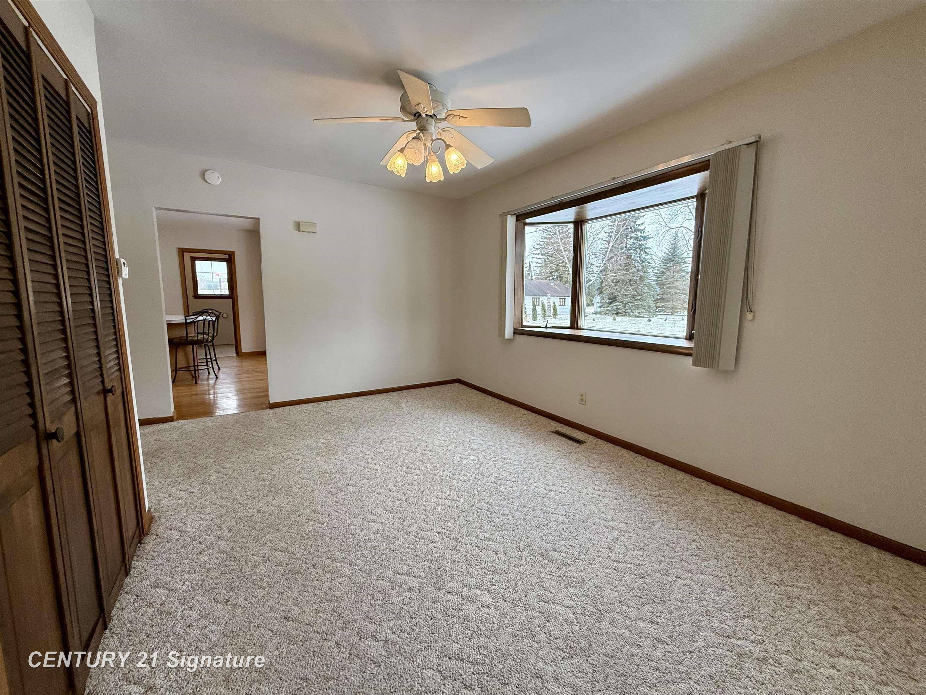 Saginaw, MI 48604,217 Schust RD