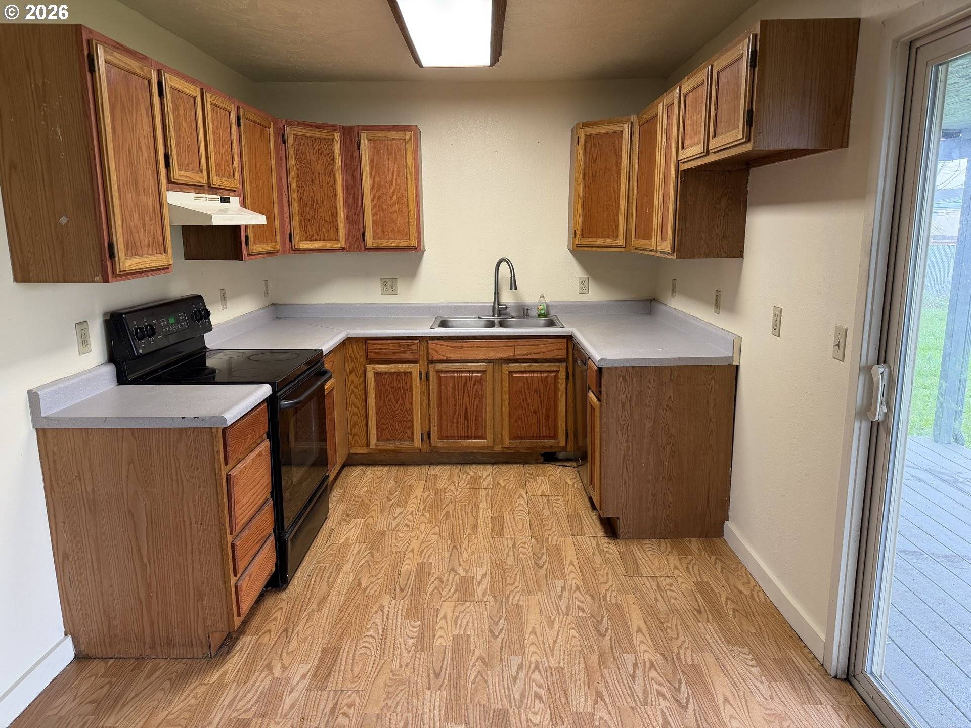 Creswell, OR 97426,276 ART LOTT LN