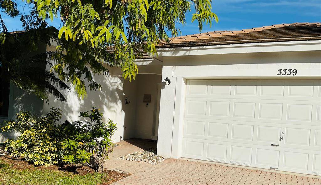 Fort Lauderdale, FL 33312,3339 SW 49th St