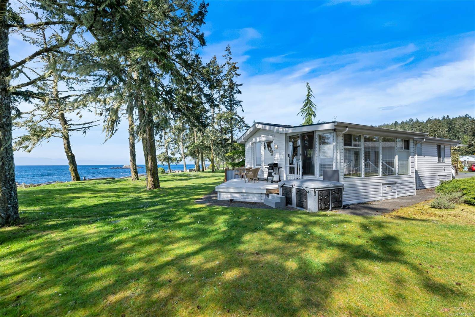 Sooke, BC V9Z 0R6,7871 West Coast Rd #23