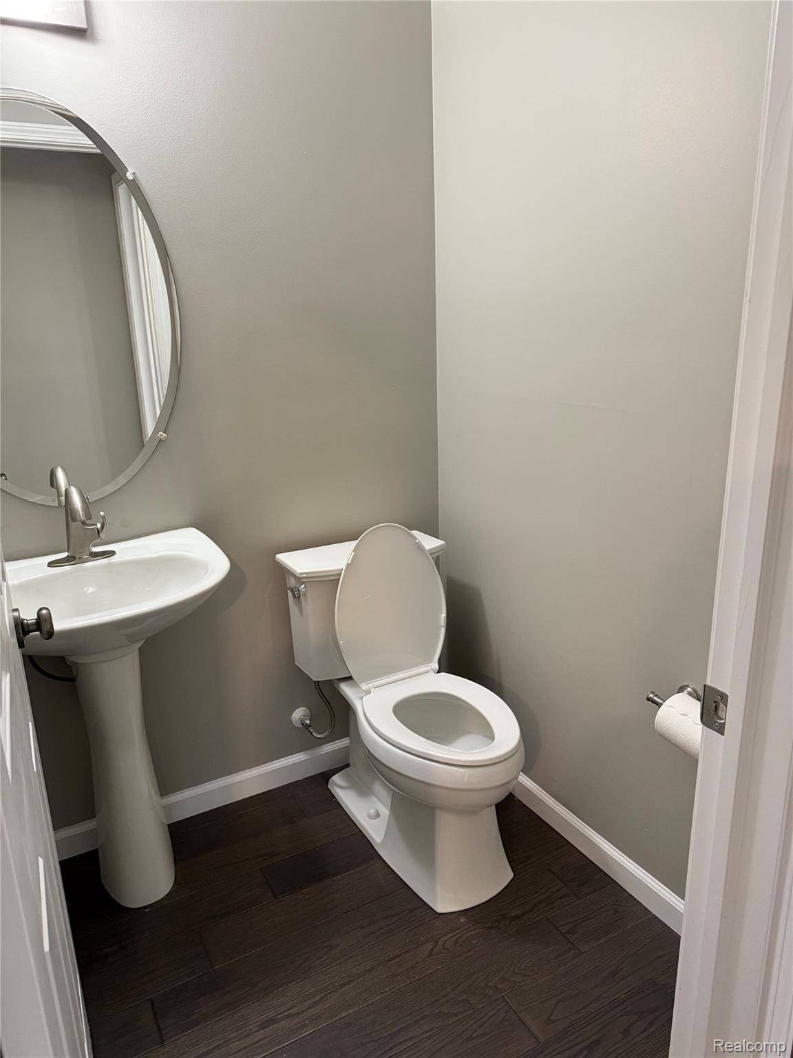 Troy, MI 48084,3046 Camden DR