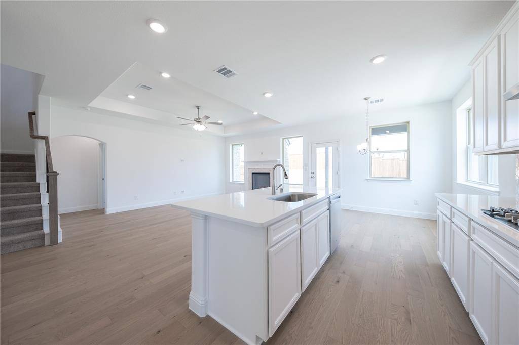 Celina, TX 75009,2405 Swinley Forest Street