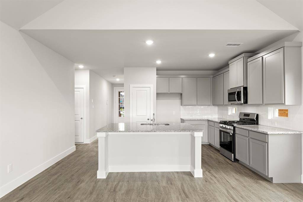 Mesquite, TX 75181,1929 Sapphire