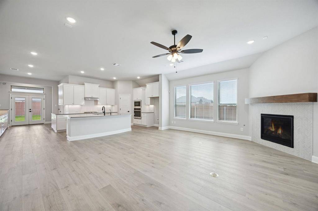 Crandall, TX 75114,3822 Walnut Creek Drive