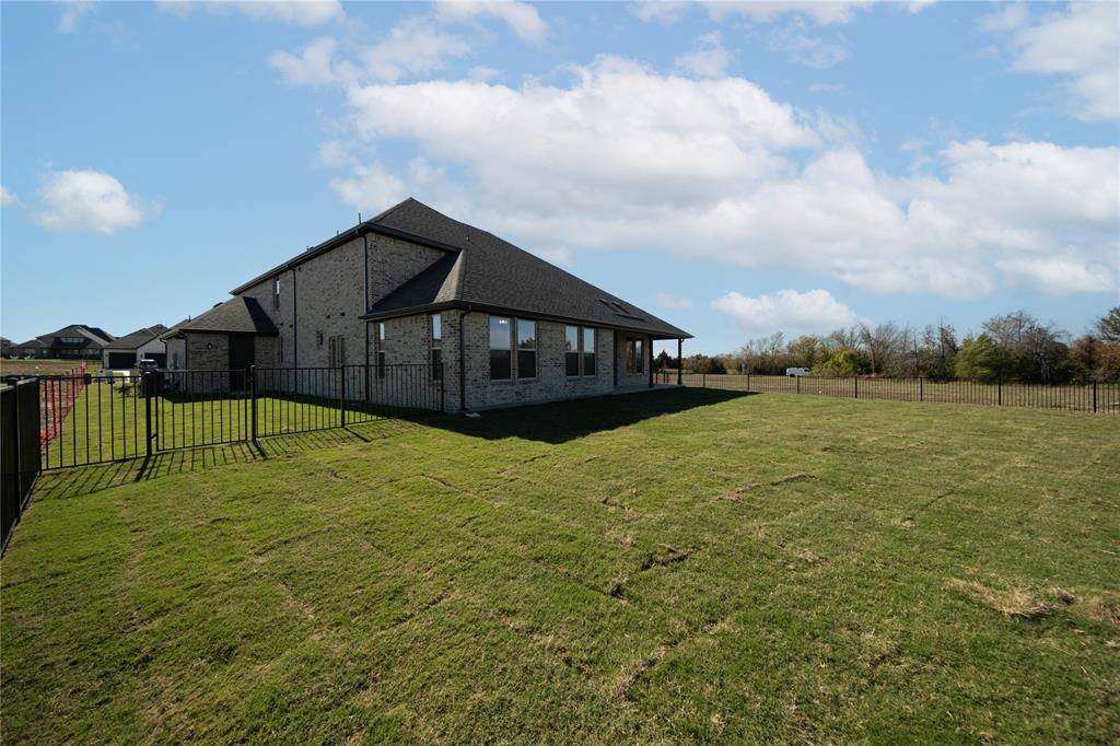 Heath, TX 75032,2712 Triumph Court