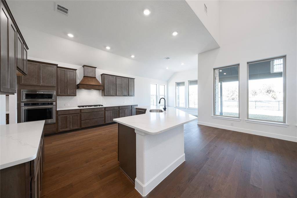 Heath, TX 75032,2712 Triumph Court