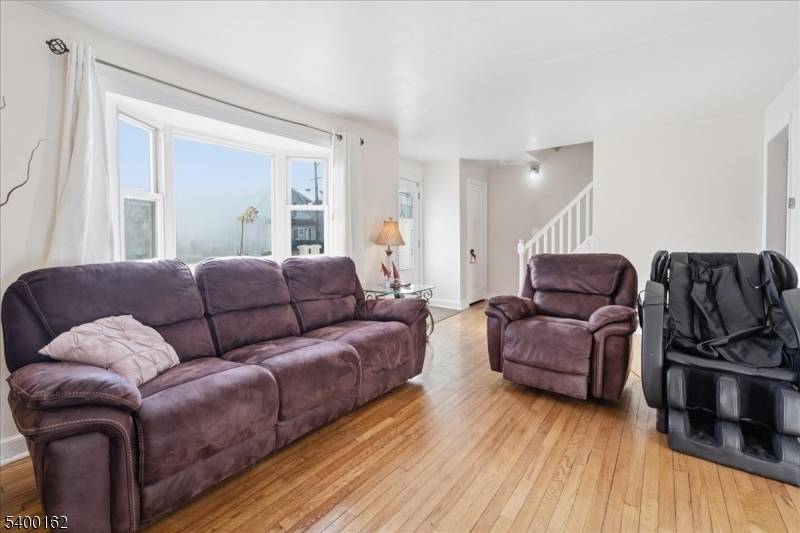 Nutley Twp., NJ 07110,26 Taft St