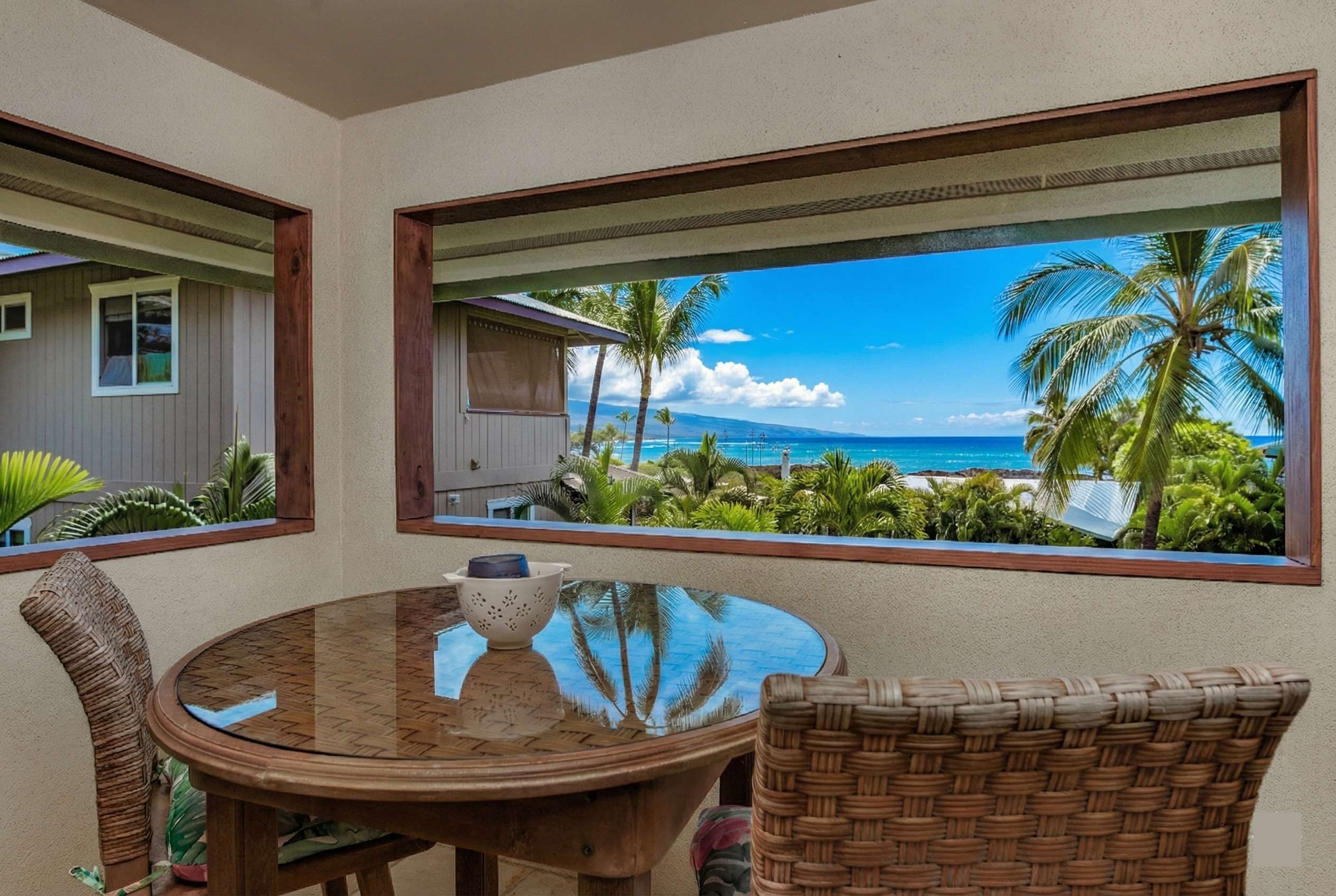 Kailua-kona, HI 96740,75-5521 KONA BAY DR