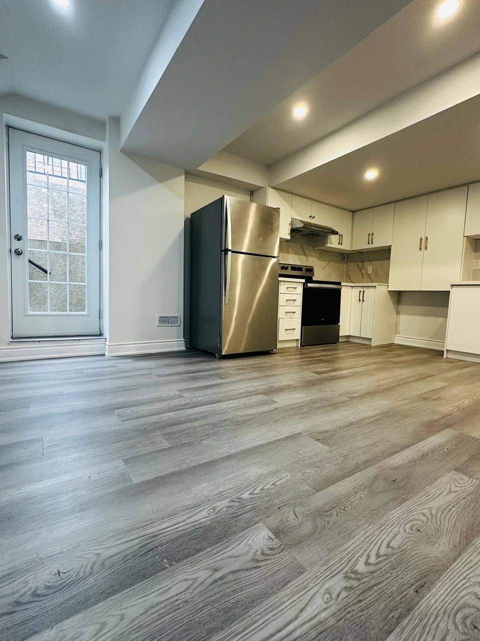 Caledon, ON L7C 4K5,61 Spinland ST #Basement