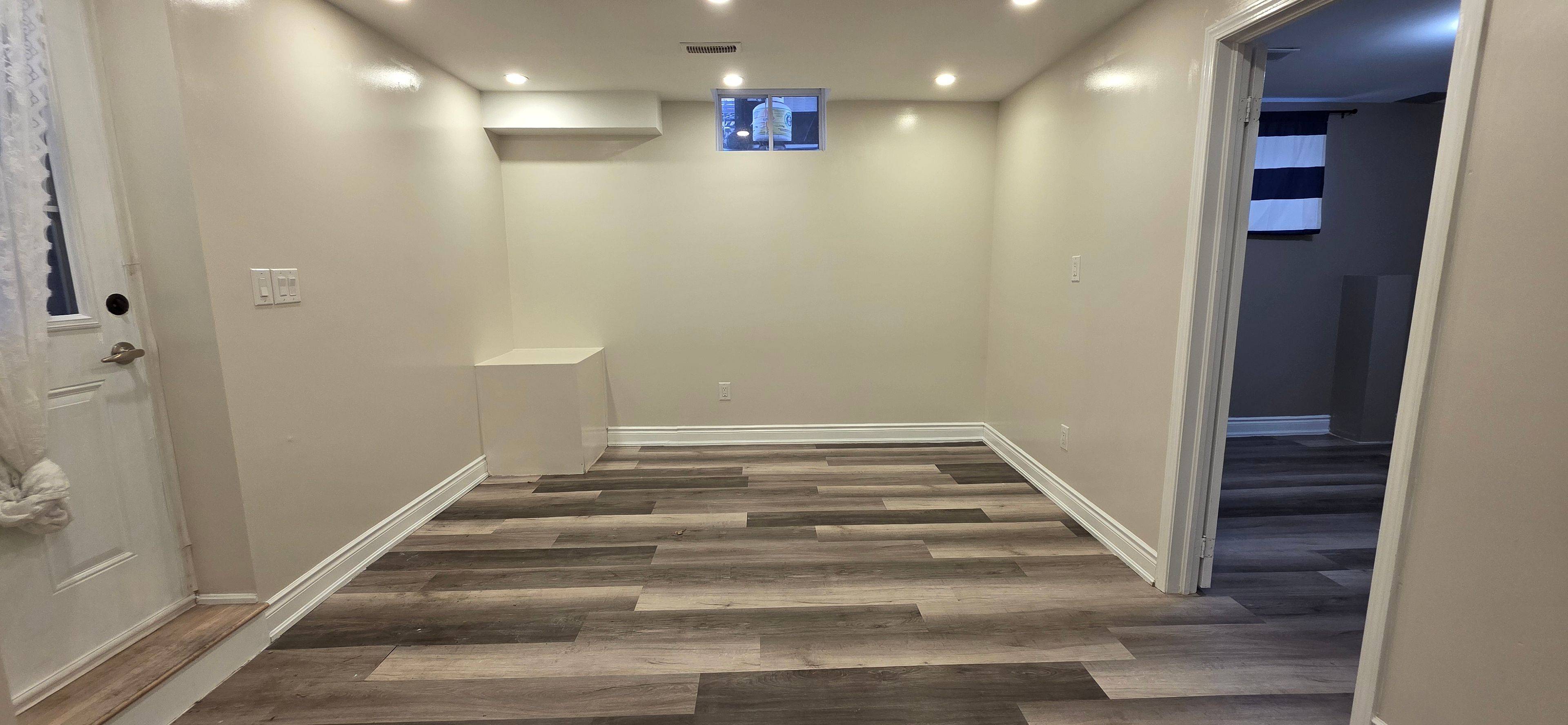 Brampton, ON L6X 0W5,34 Interlacken DR #Bsmt