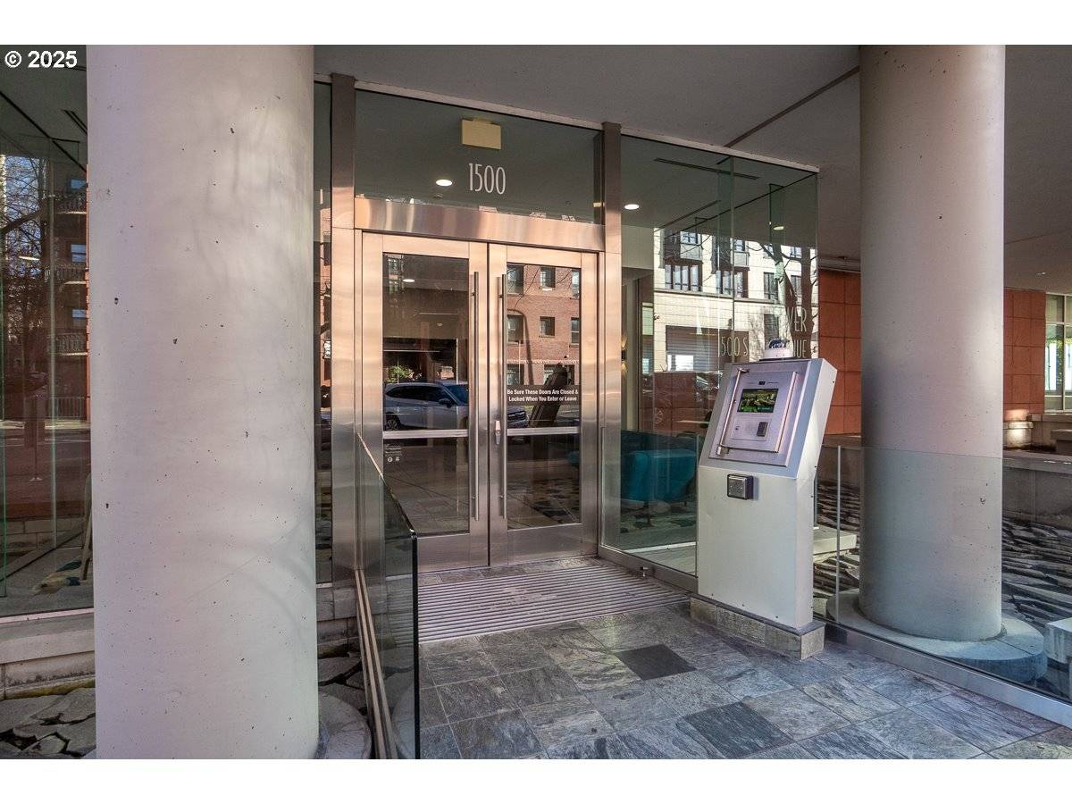 Portland, OR 97201,1500 SW 11TH AVE #205