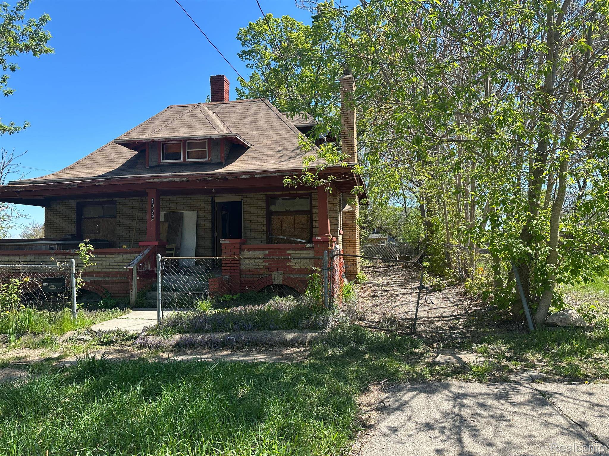 Flint, MI 48503,1009 OAK ST