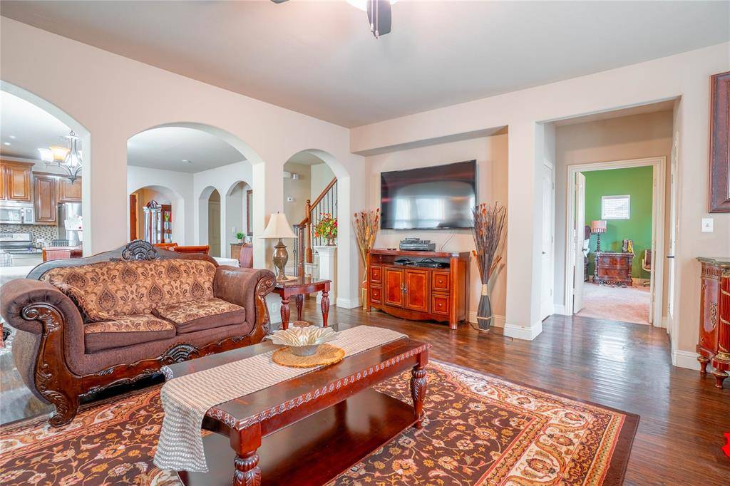 Little Elm, TX 75068,1624 Zebra Finch Drive