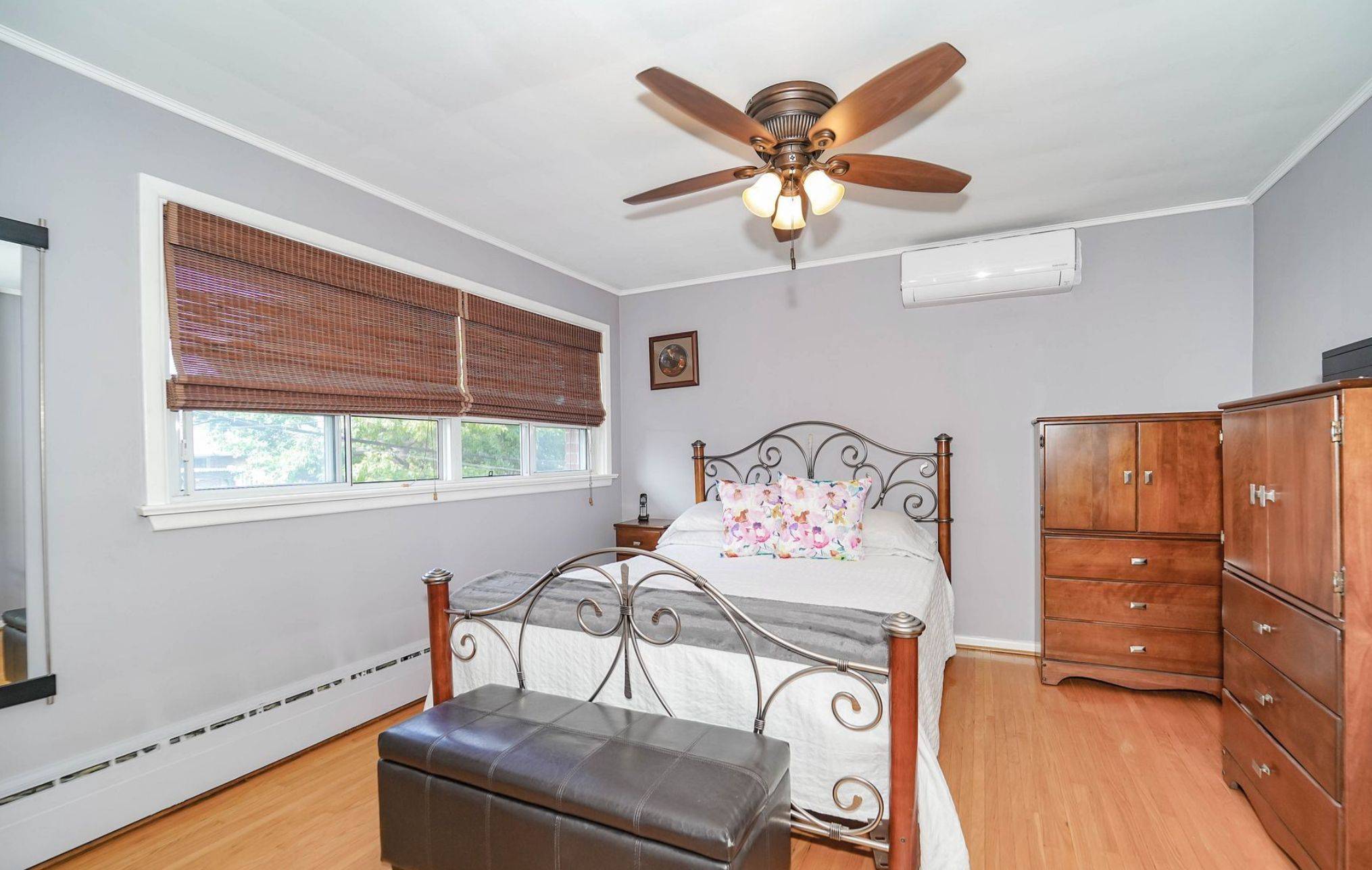 Toronto E05, ON M1T 1K5,84 Lowcrest BLVD