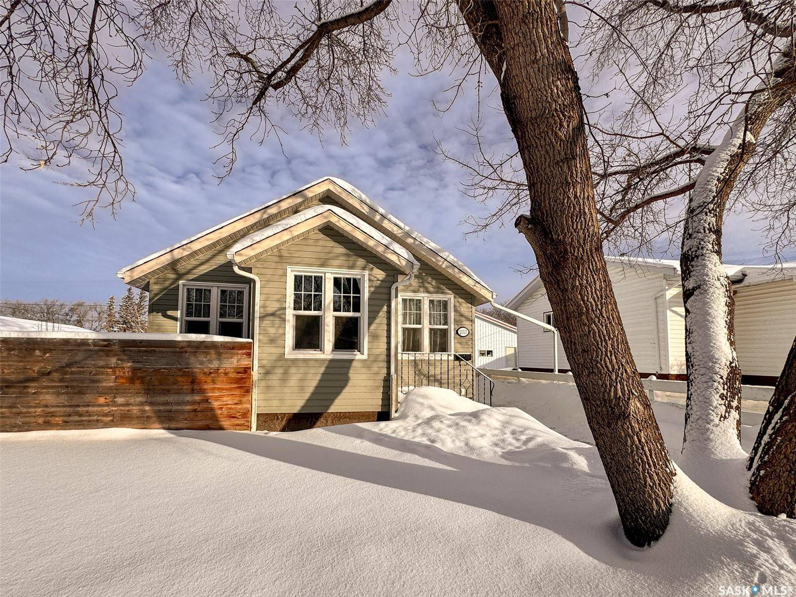 Rosthern, SK S0K 3R0,2010 10th STREET