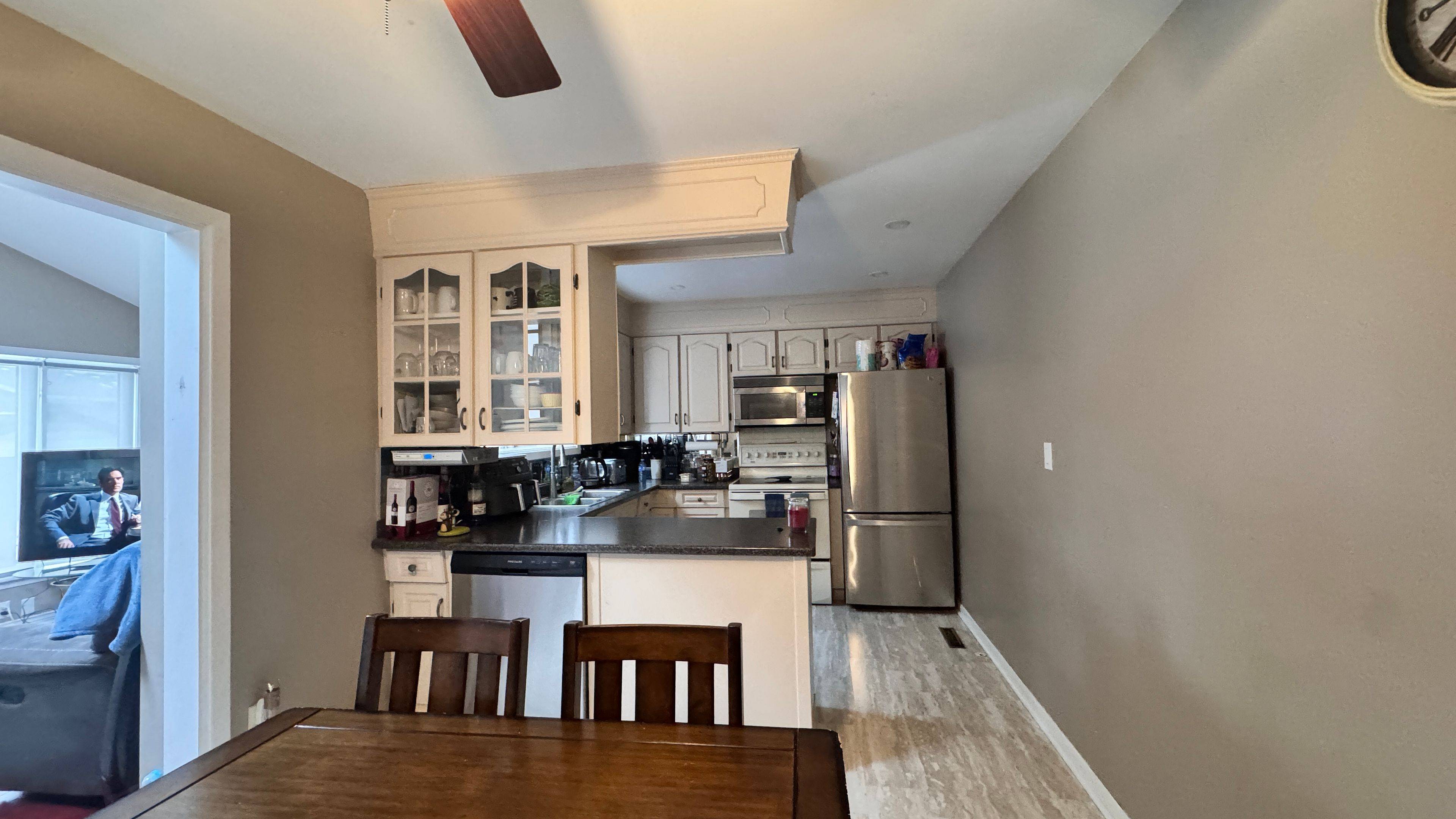 St. Catharines, ON L2M 2E9,10 Rideau CRES