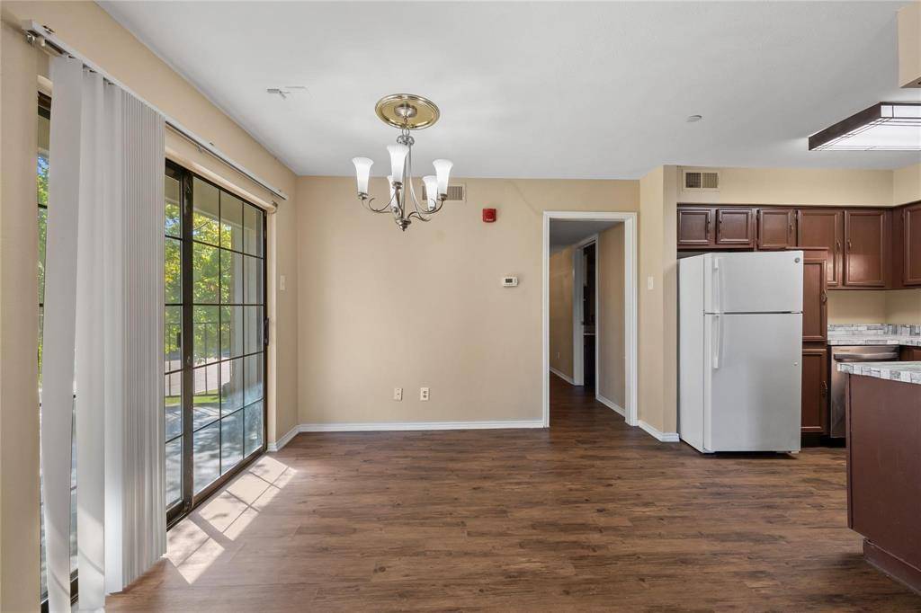 Garland, TX 75043,5806 Marvin Loving Drive #210