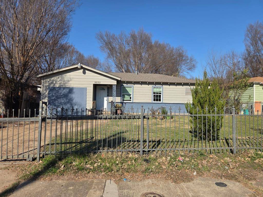 Dallas, TX 75217,9223 Marvel Drive