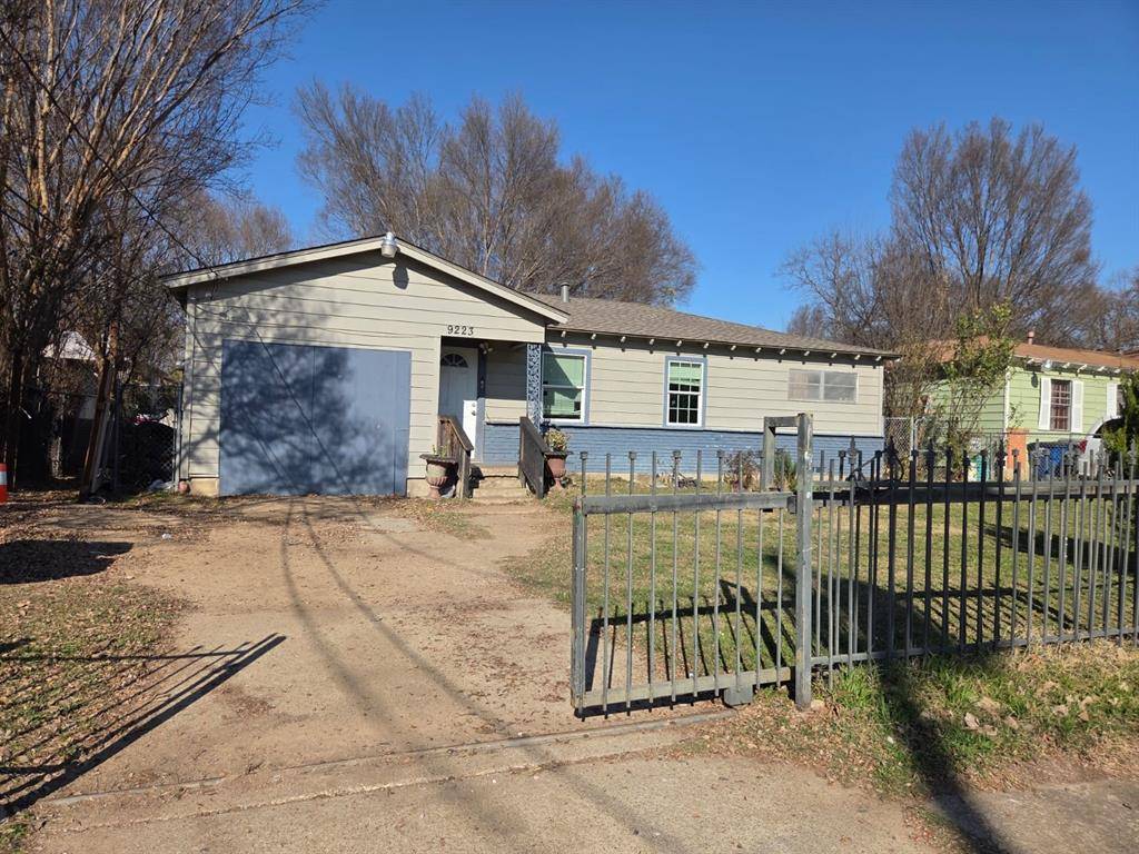 Dallas, TX 75217,9223 Marvel Drive