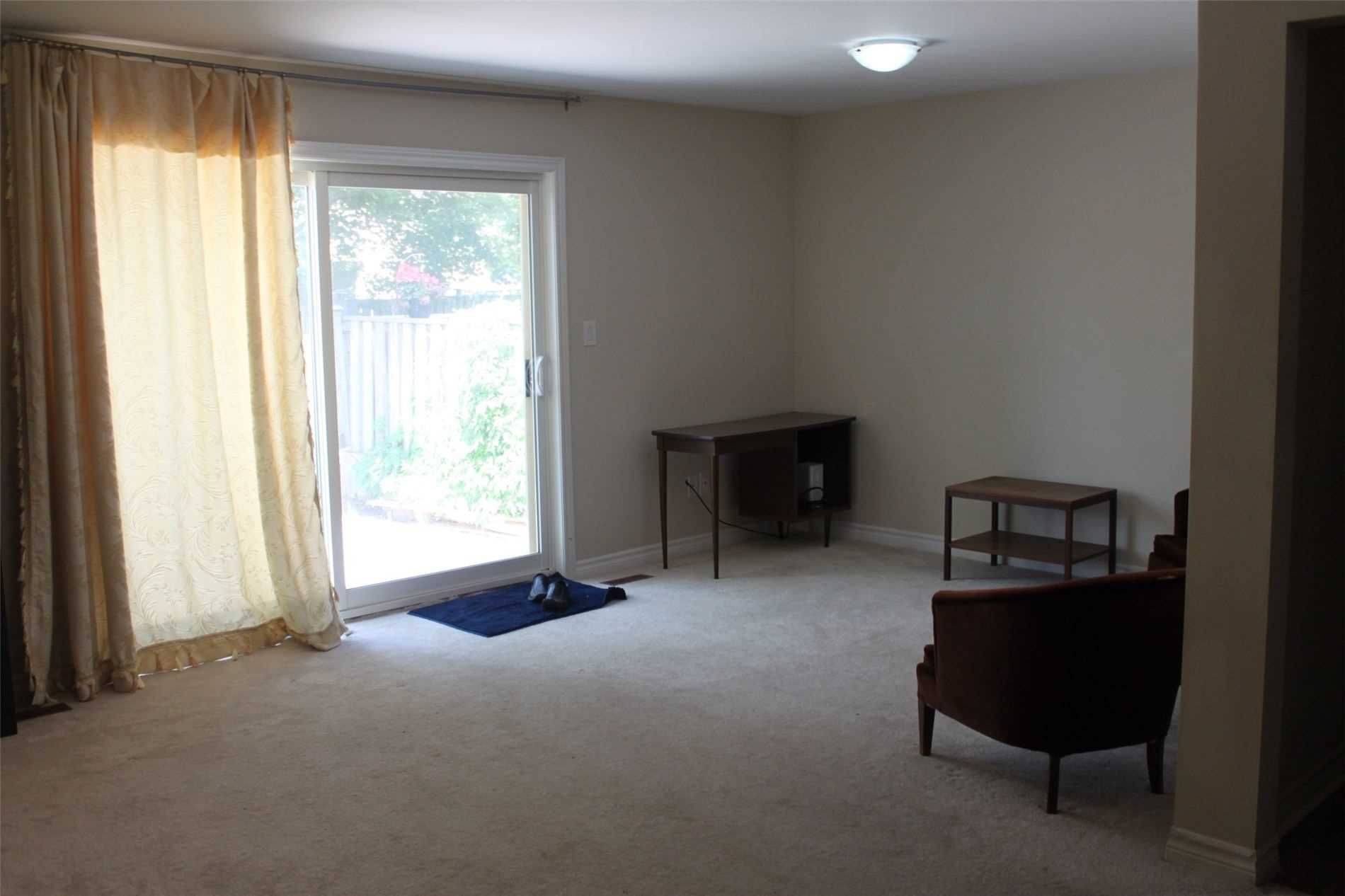 Toronto E05, ON M1W 2M1,270 Timberbank BLVD #77