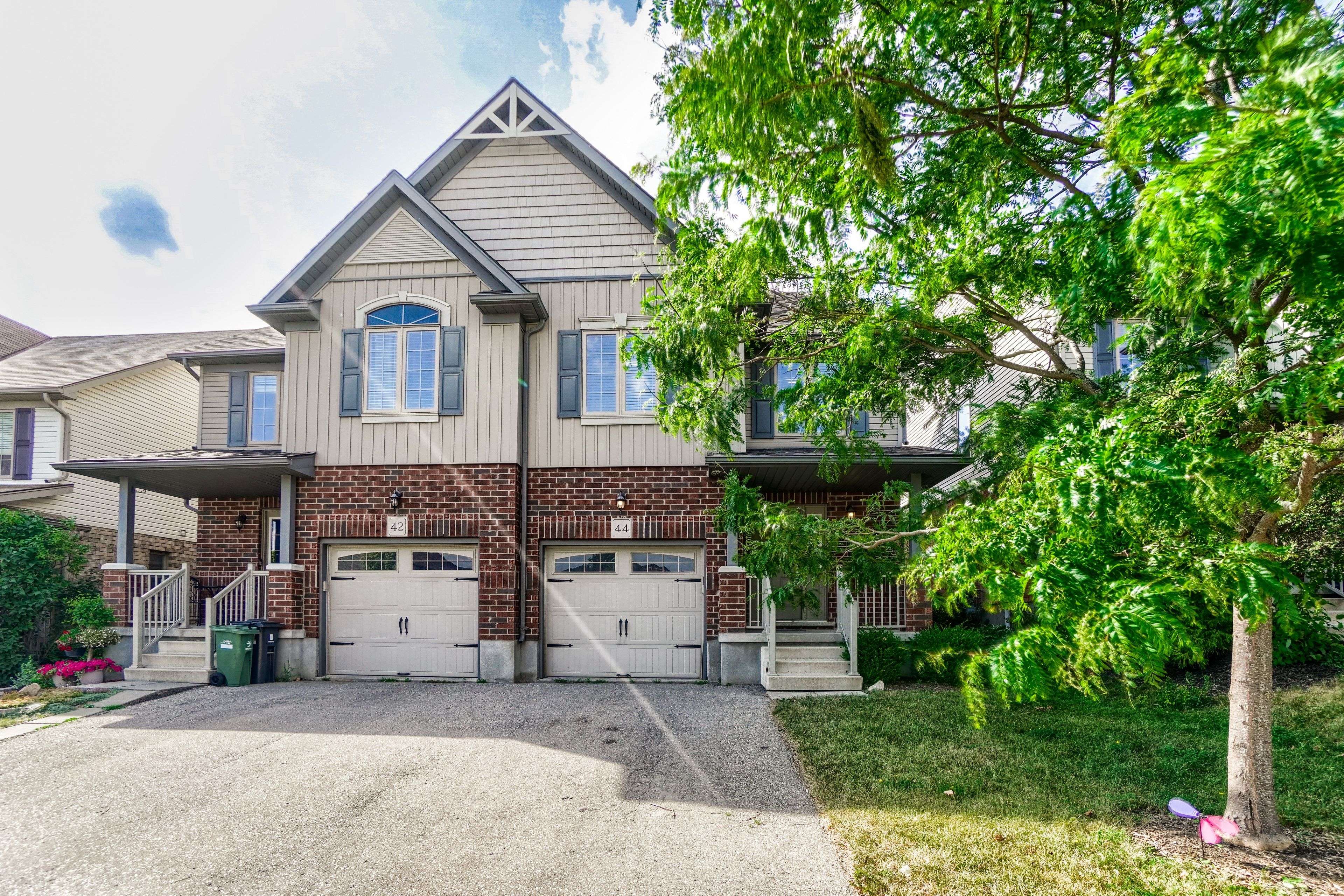 Guelph, ON N1E 0G1,44 Acker ST