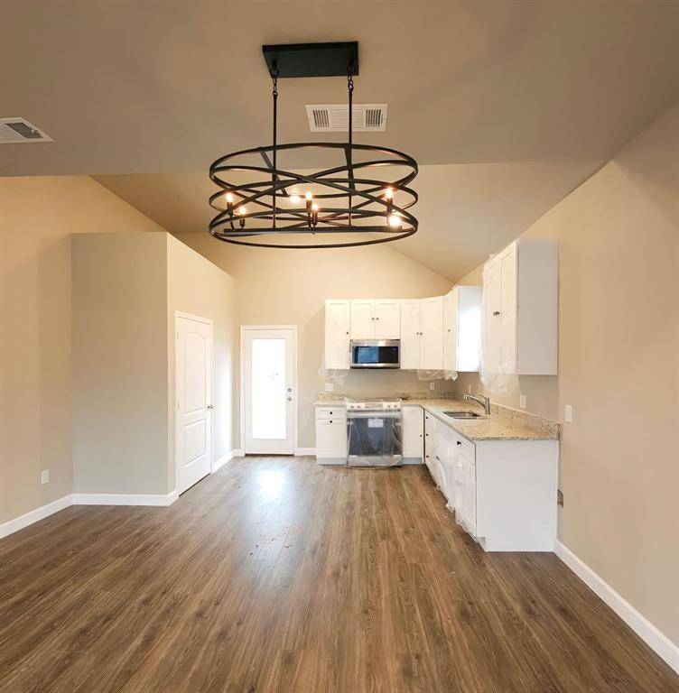 Kemp, TX 75143,12358 Trinity Hill