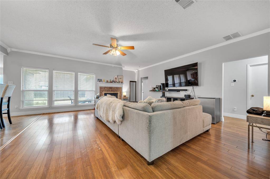 Arlington, TX 76018,1525 Sanibel Lane