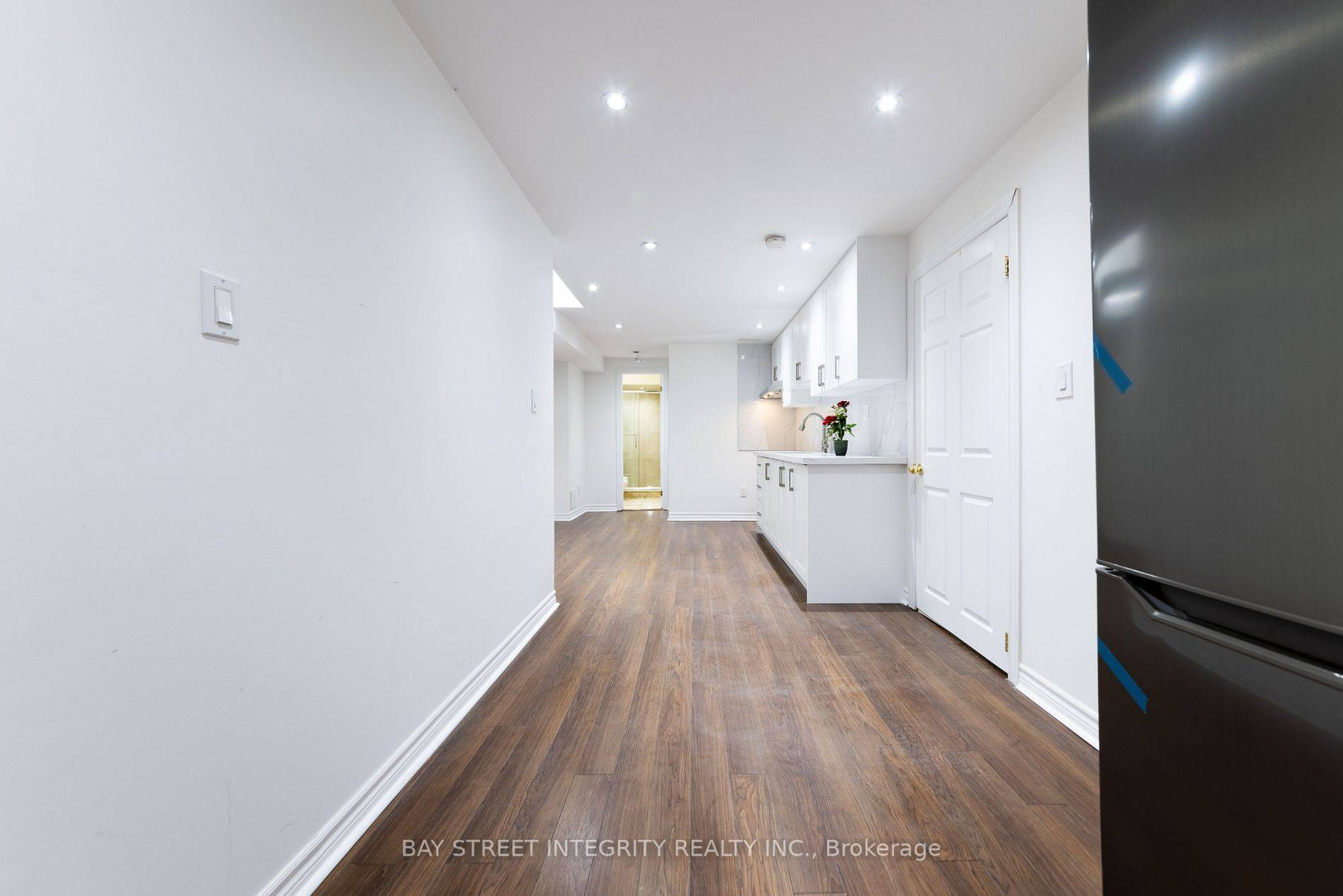 Mississauga, ON L5M 7E4,5657 Raleigh ST #(BSMT)