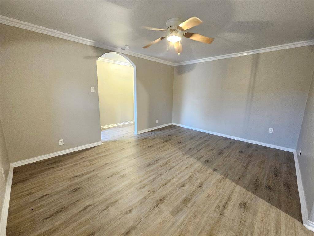 Dallas, TX 75229,3534 Royal Lane