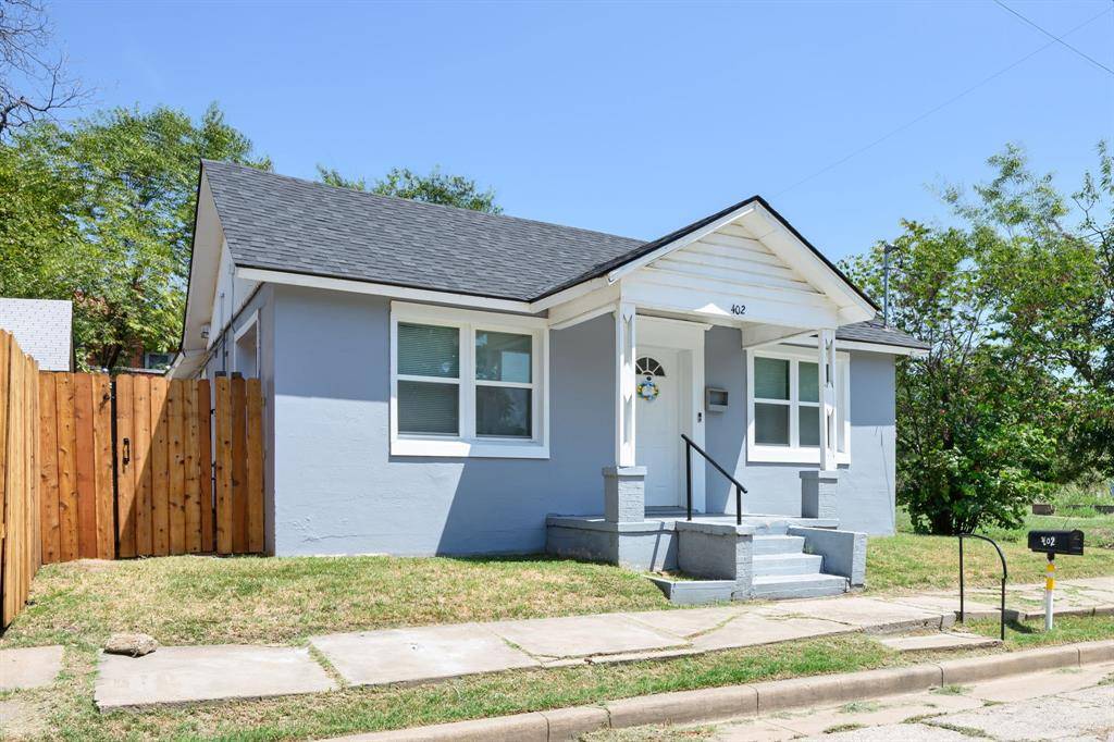 Mineral Wells, TX 76067,402 NW 5th Street