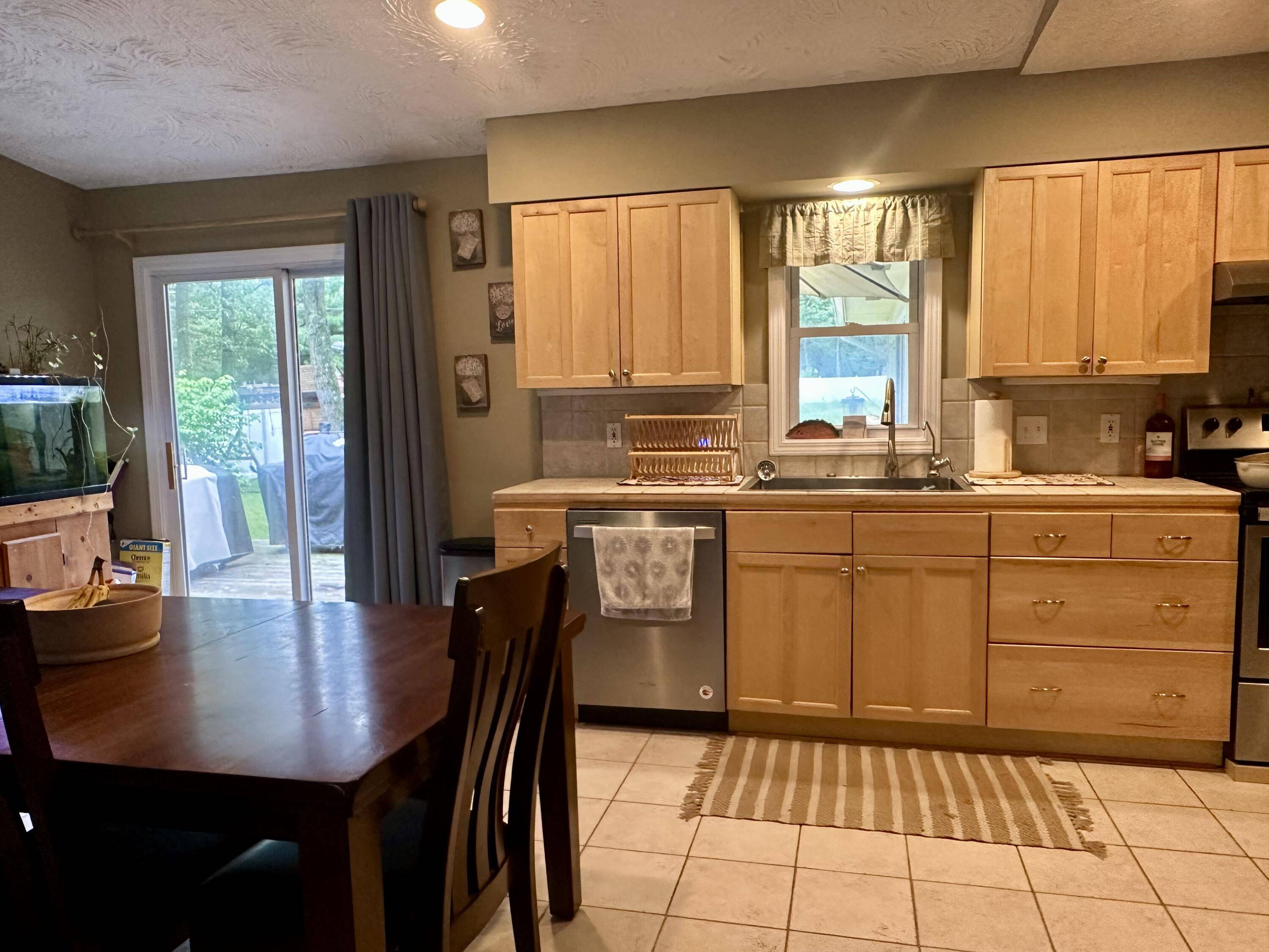 Port Austin, MI 48467,2239 Port Austin RD