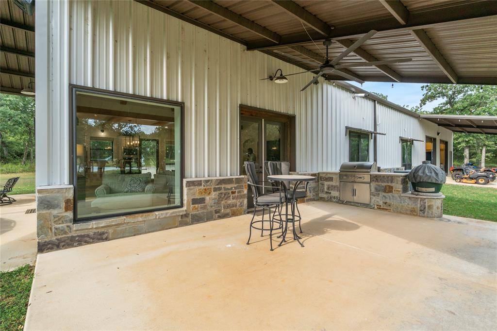 Bowie, TX 76230,11710 Fm2127