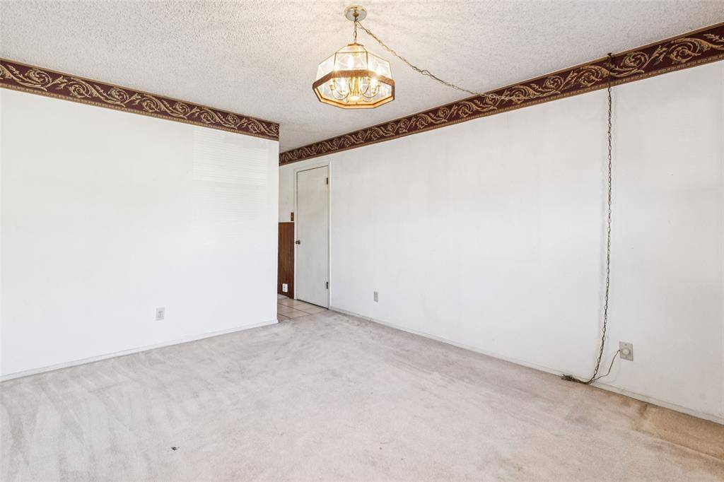 Arlington, TX 76012,1706 Chip N Dale Drive