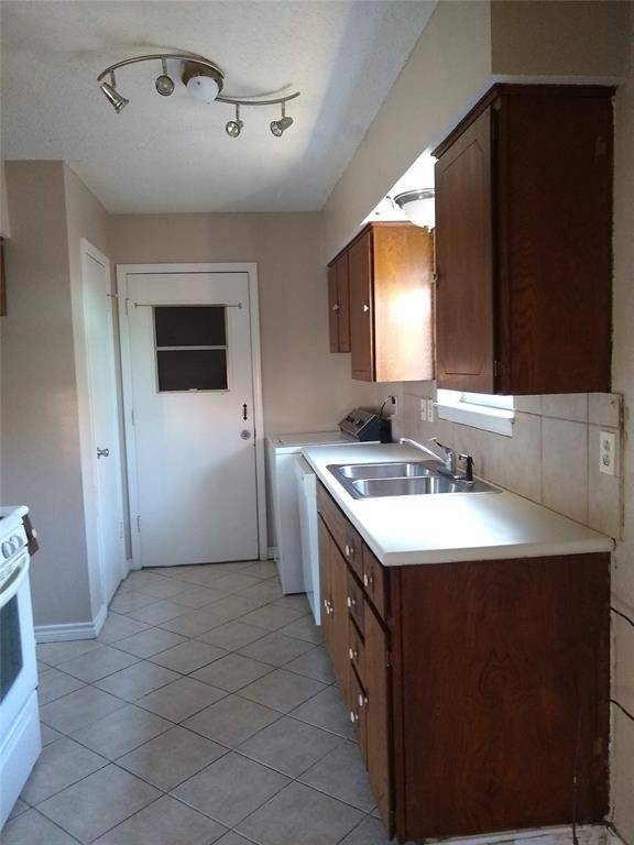 Garland, TX 75040,501 Bay Shore Drive