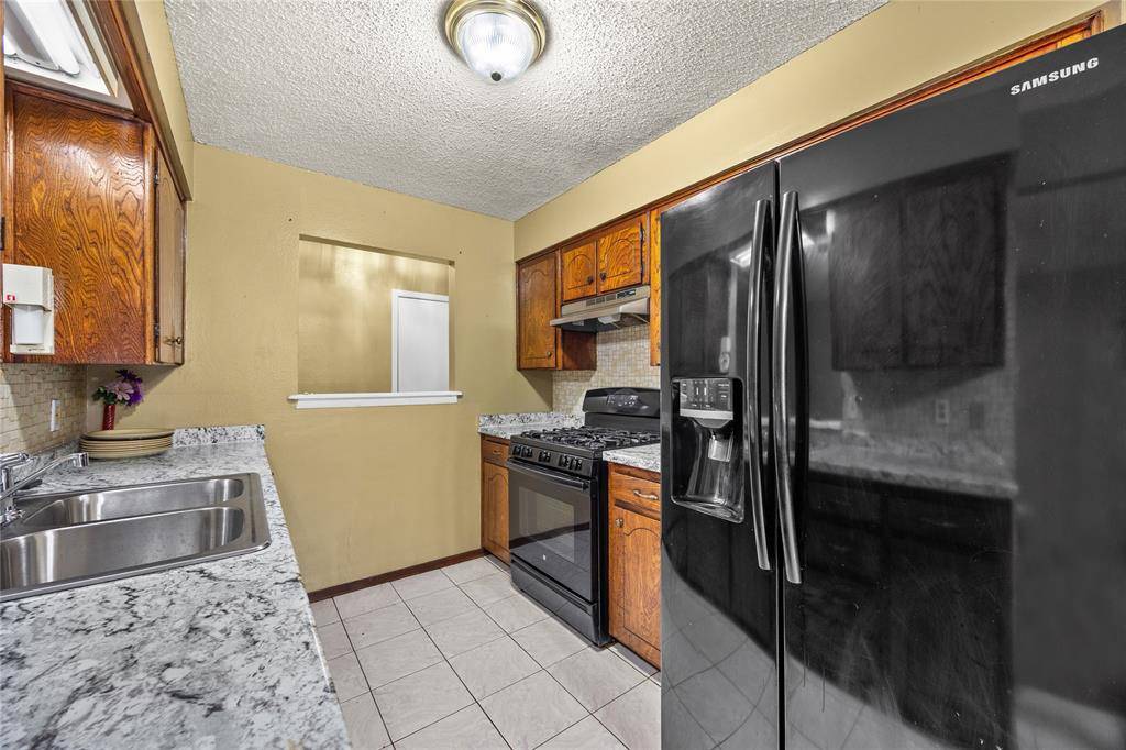 Garland, TX 75040,517 Mcdivitt Drive