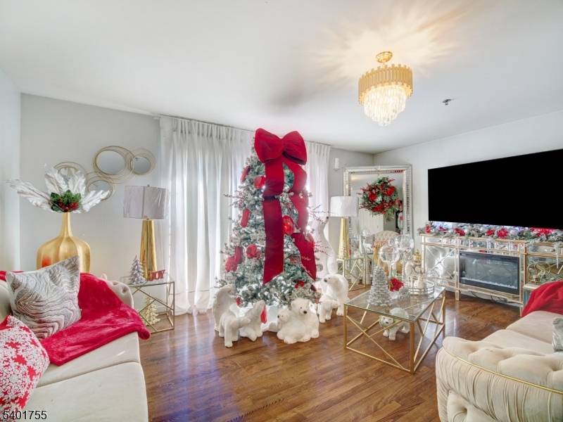 Elizabeth City, NJ 07206,415 Loomis St