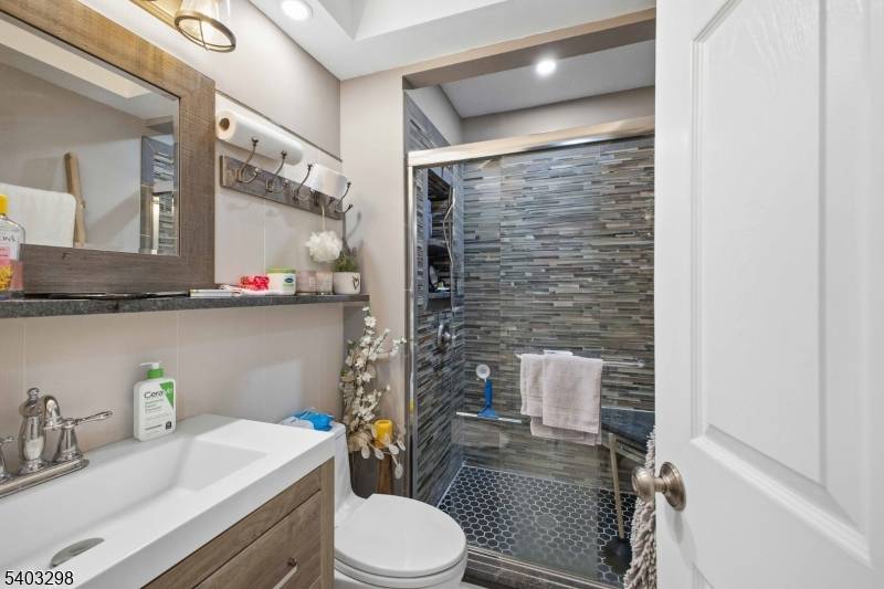 East Brunswick Twp., NJ 08816,243 Wycoff Way