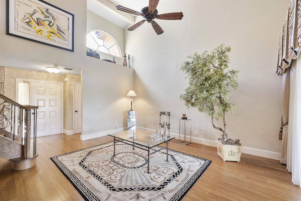 Coral Springs, FL 33071,10841 Cypress Glen Dr #10841