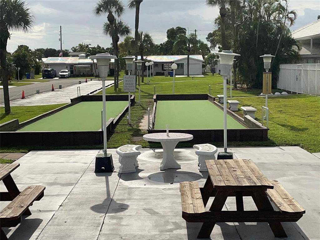 Pompano Beach, FL 33064,2701 E Golf Blvd #2009