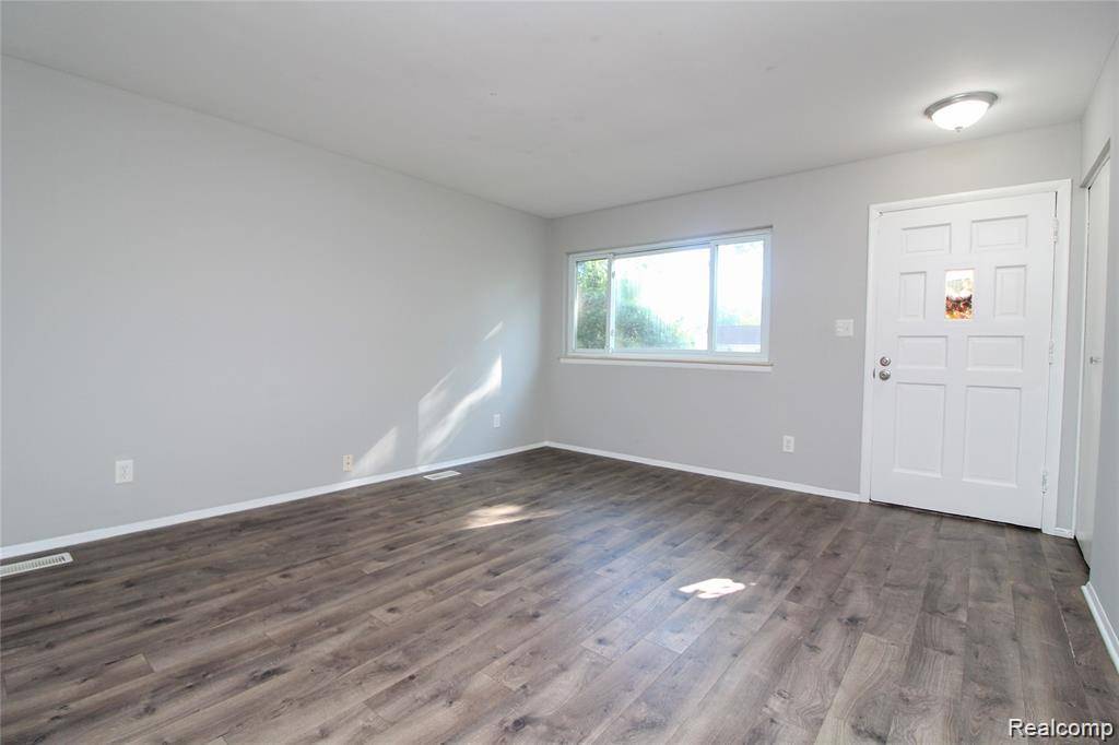 Livonia, MI 48152,19169 Inkster RD