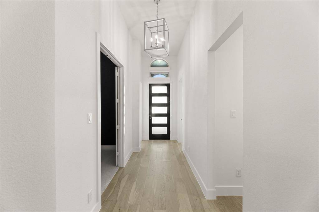 Desoto, TX 75115,621 Hidden Lakes