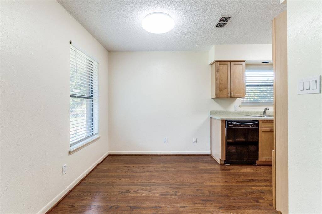 Dallas, TX 75218,10350 Country Club Drive