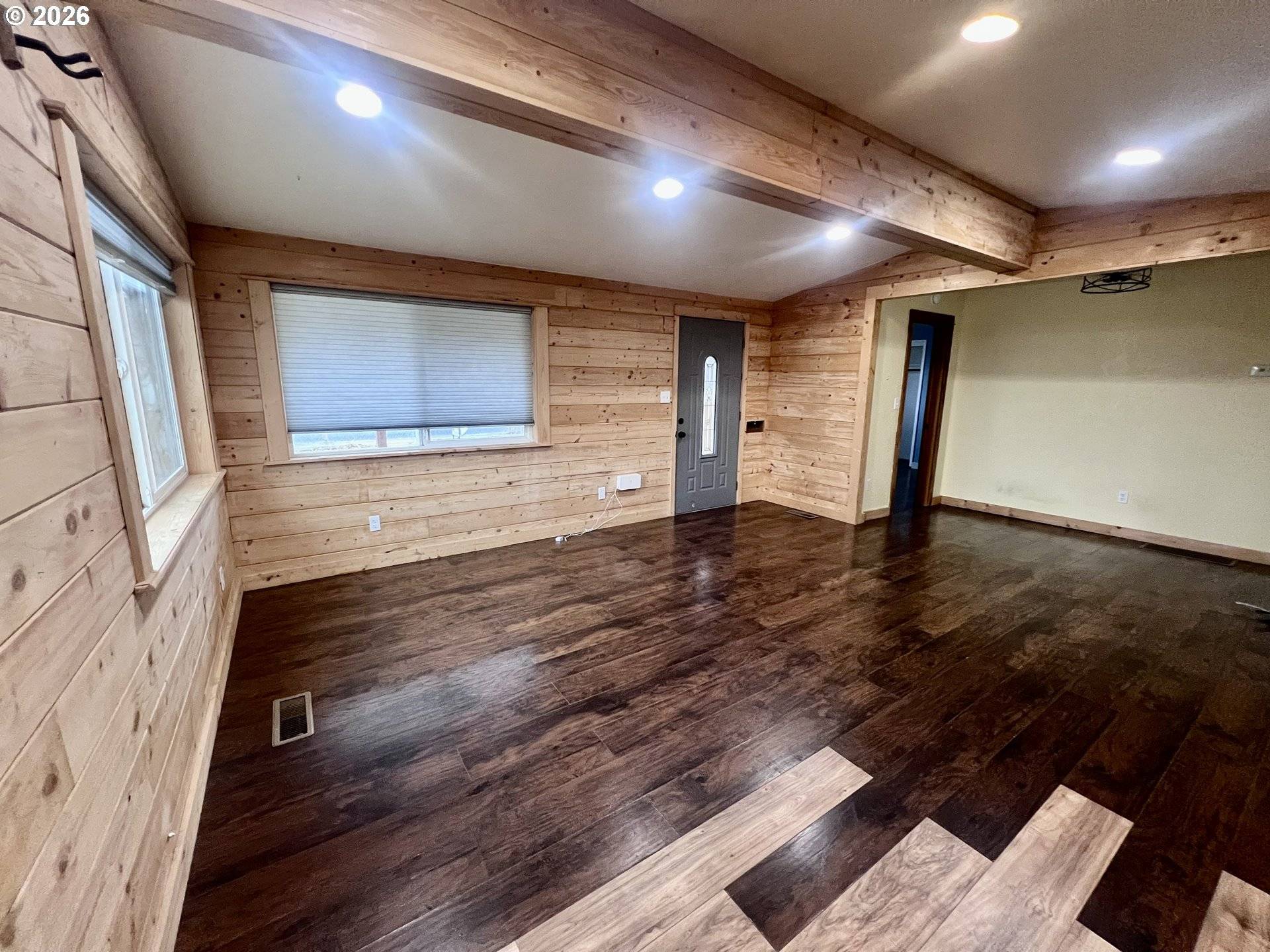 La Grande, OR 97850,1205 Y AVE